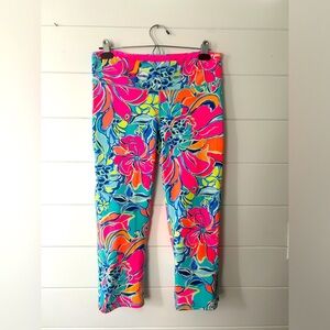 Lilly Pulitzer Luxletic Weekender crop leggings | size L